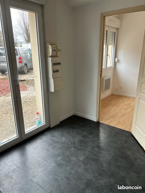 Appartement à louer, 28m², Villeneuve-Saint-Germain