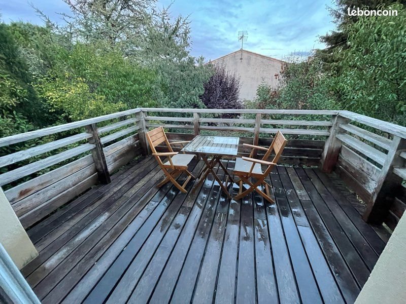 Appartement à louer, 42m², Peyrolles-en-Provence