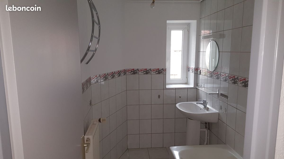 Appartement à louer, 60m², Montreux-Château