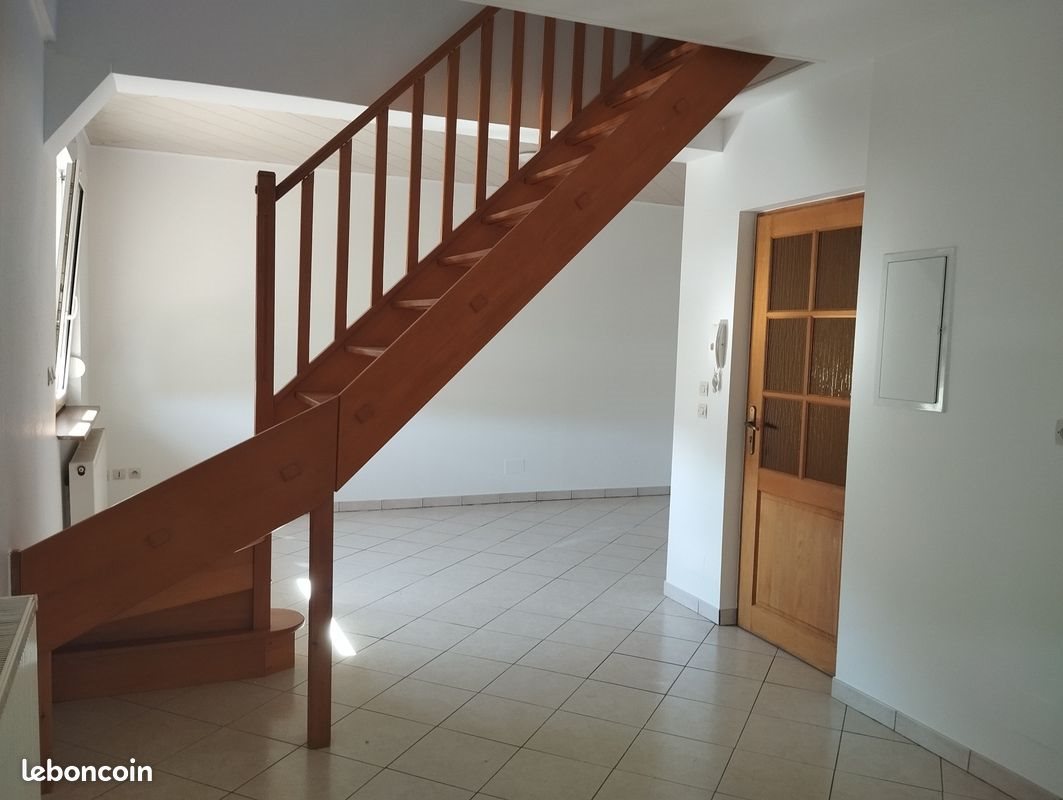 Appartement à louer, 52m², Montbronn