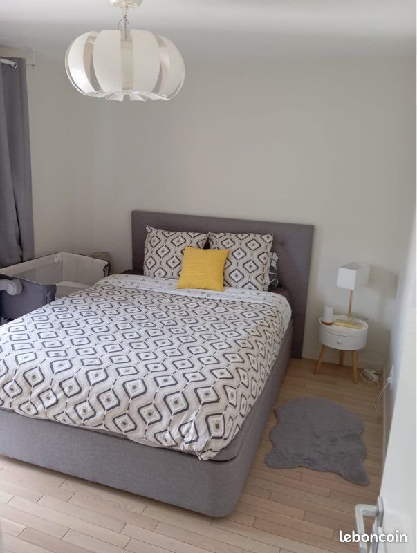 Appartement à louer, 85m², Nanterre