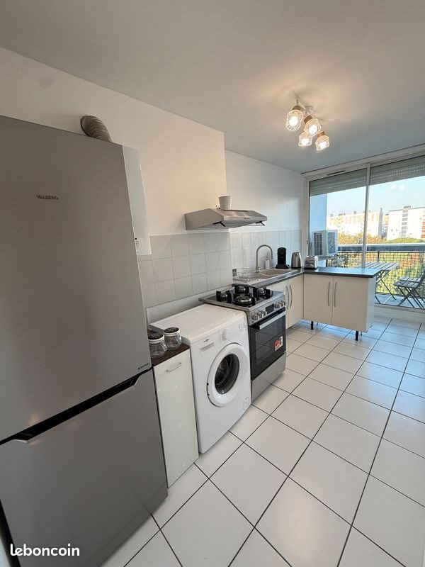 Appartement à louer, 70m², Mérignac