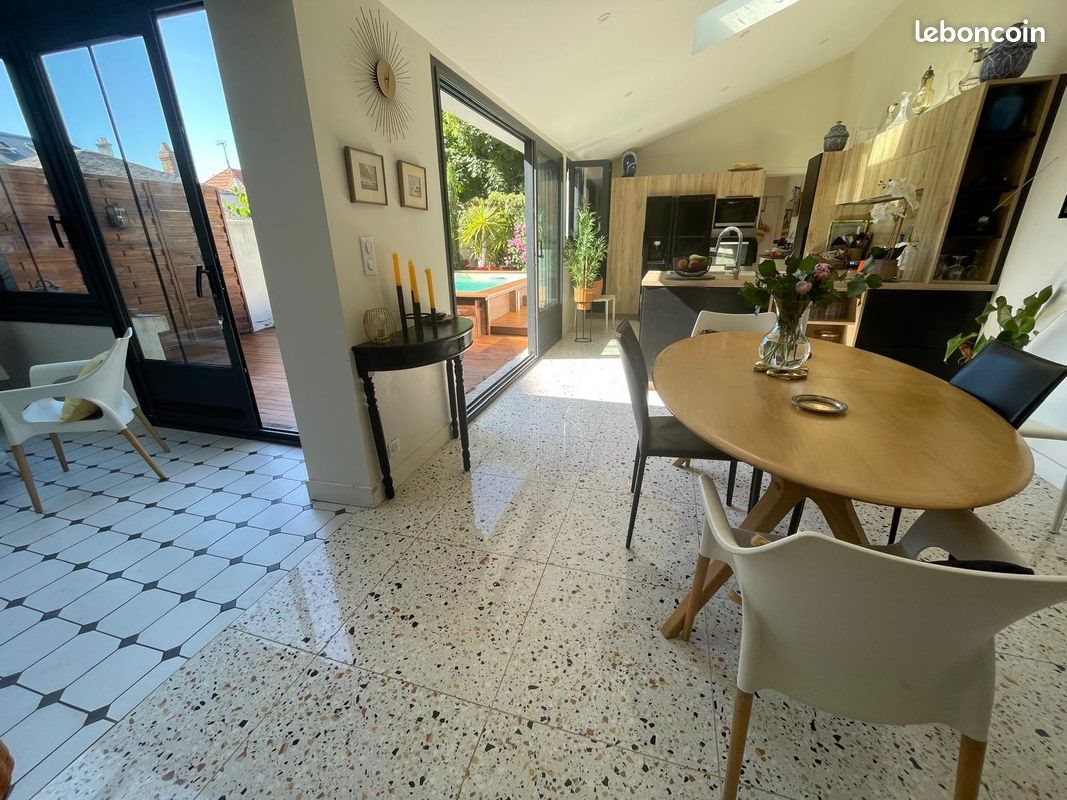Maison à vendre, 180m², La Rochelle