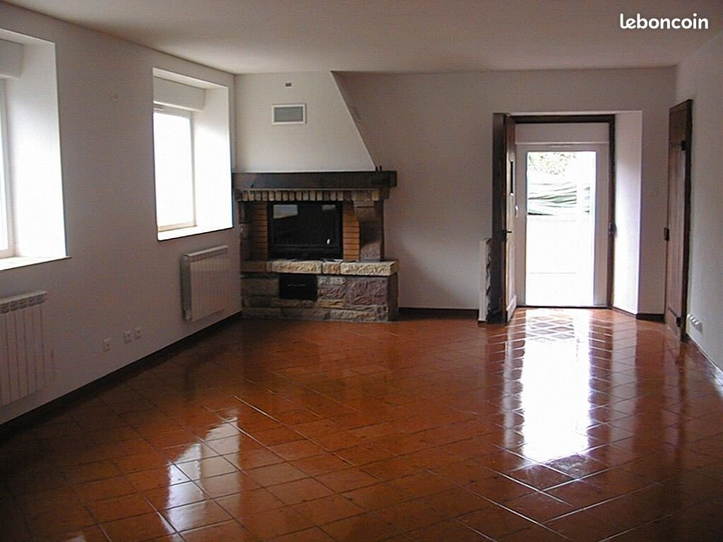 Appartement à louer, 98m², Champey