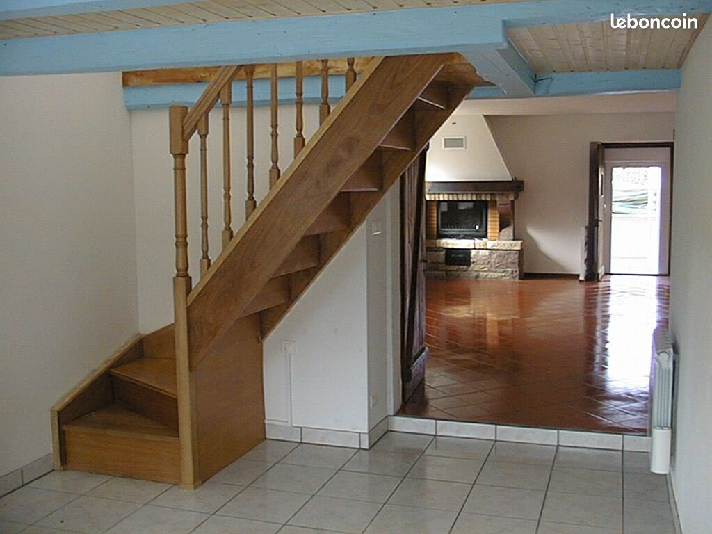 Appartement à louer, 98m², Champey