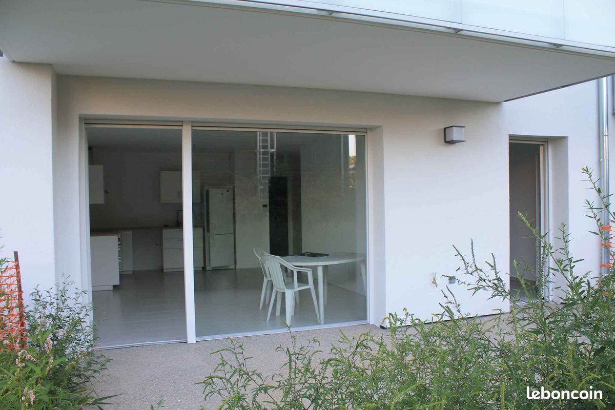 Appartement à louer, 45m², Rives