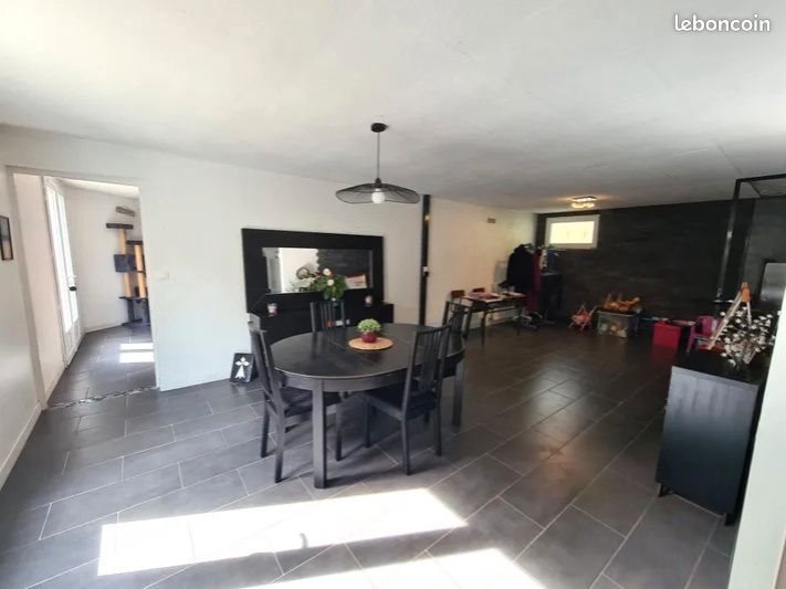 Maison à vendre, 208m², Saint-Savinien
