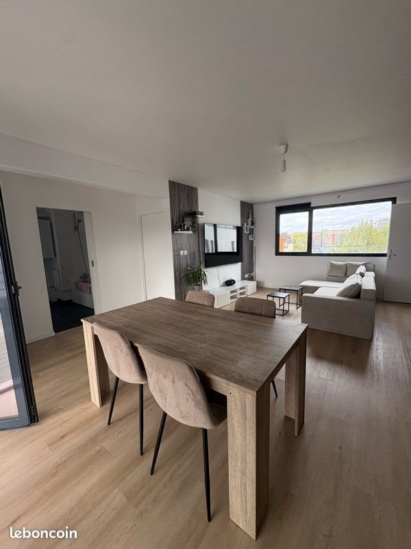 Appartement à louer, 80m², Lille