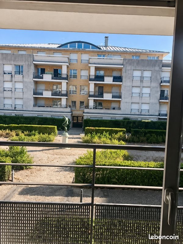 Appartement à vendre, 44m², Elancourt