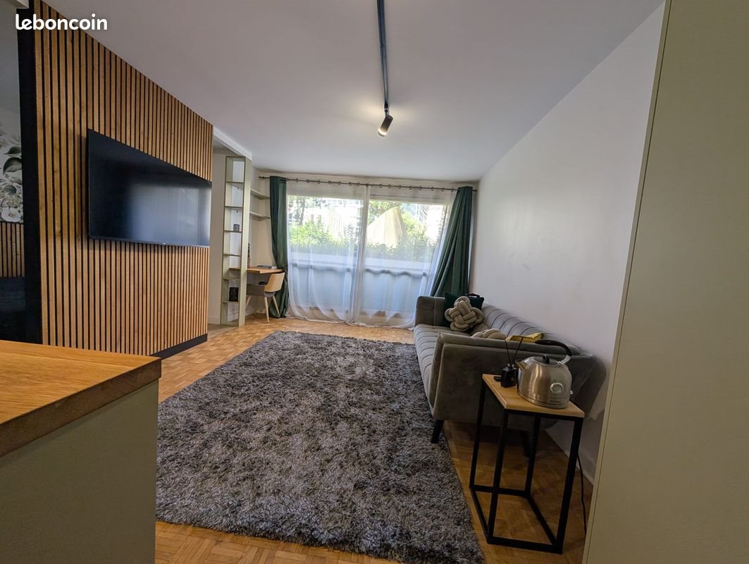 Appartement à louer, 35m², Puteaux