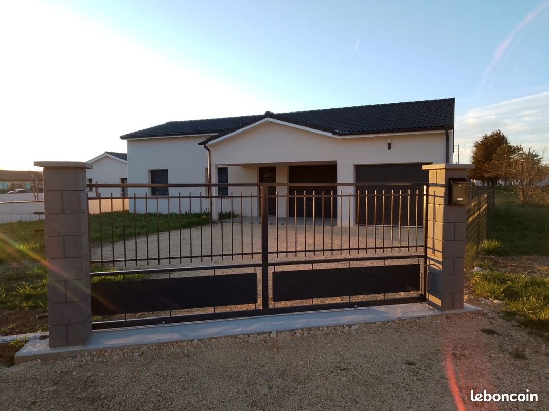 Maison à louer, 105m², Montayral