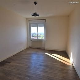 Appartement à vendre, 56m², Lubersac