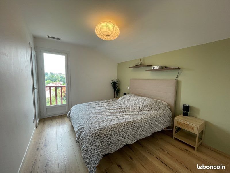 Appartement à louer, 72m², Saint-Palais