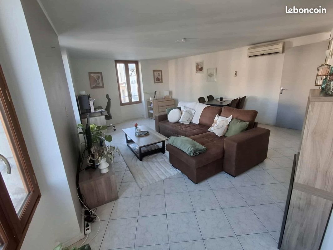 Appartement à louer, 63m², Labruguière