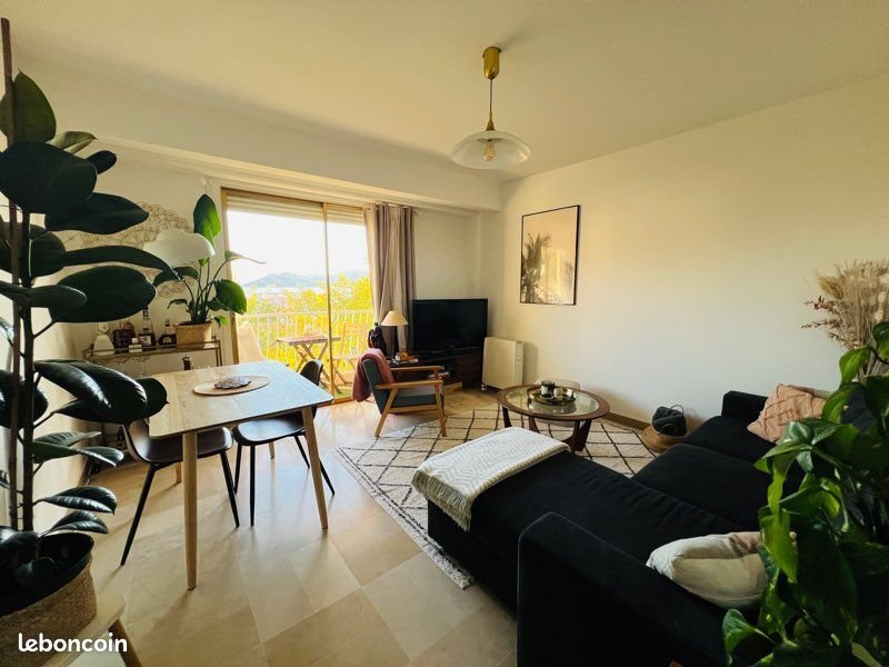 Appartement à louer, 44m², Cannes