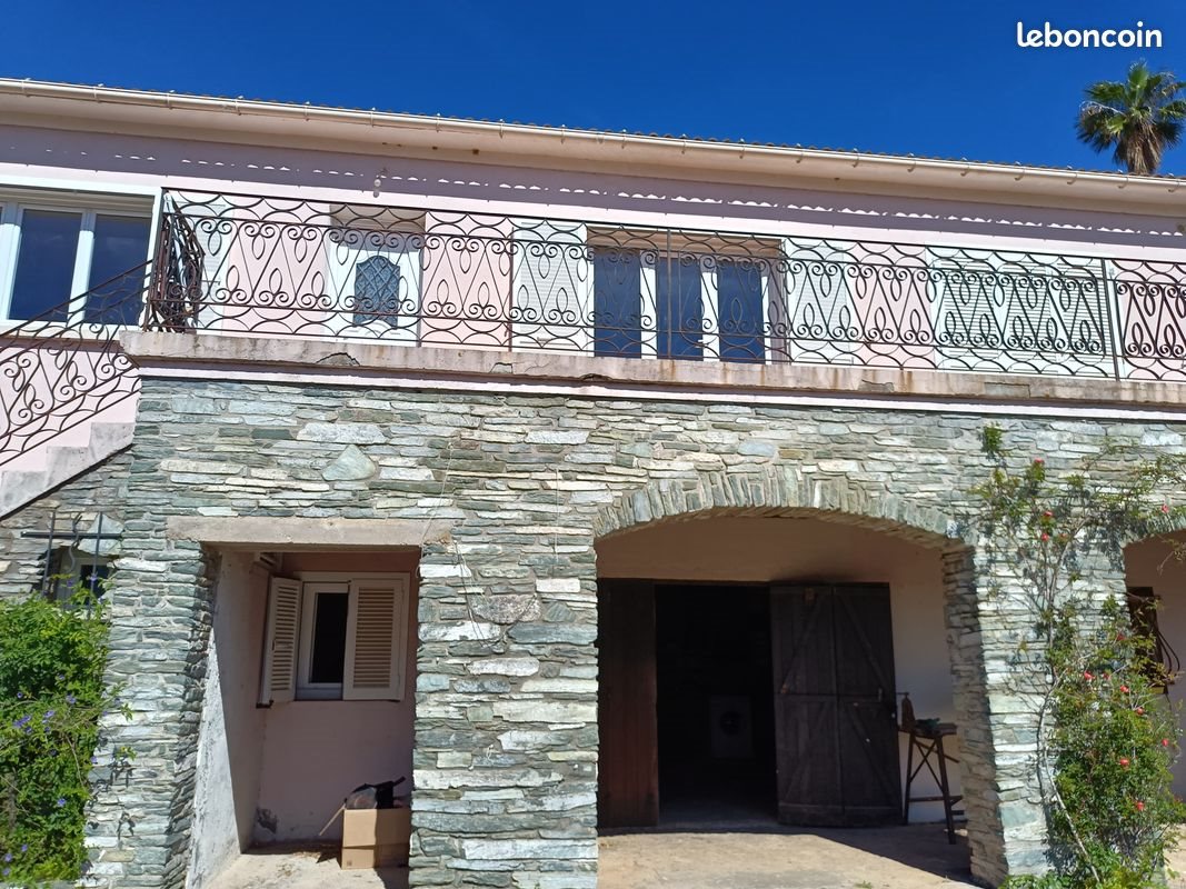 Maison à vendre, 235m², Santa-Lucia-di-Moriani