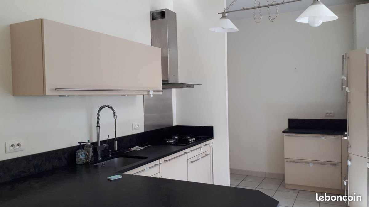 Appartement à vendre, 151m², Orléans