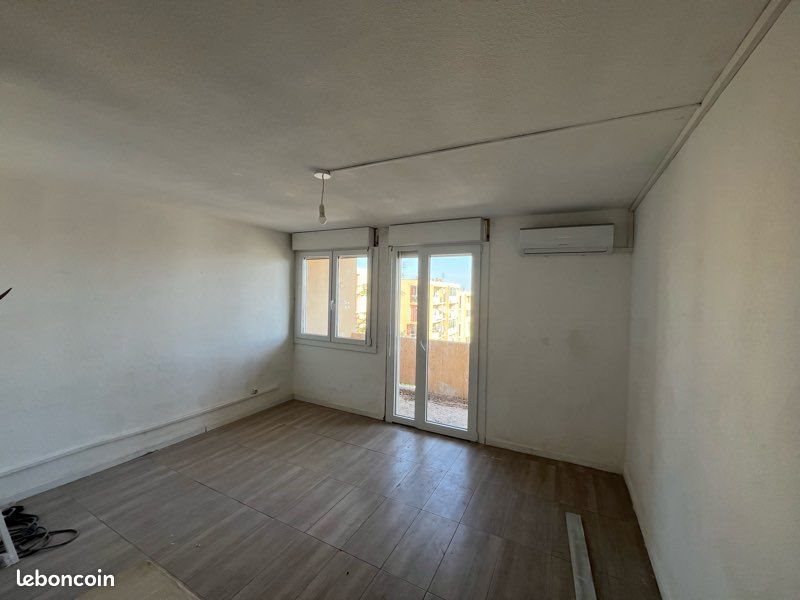 Appartement à louer, 56m², Nîmes