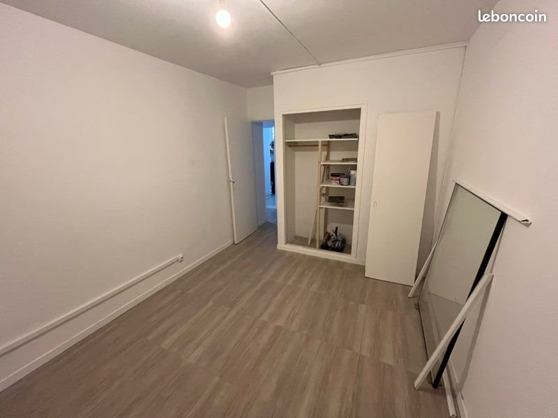 Appartement à louer, 56m², Nîmes
