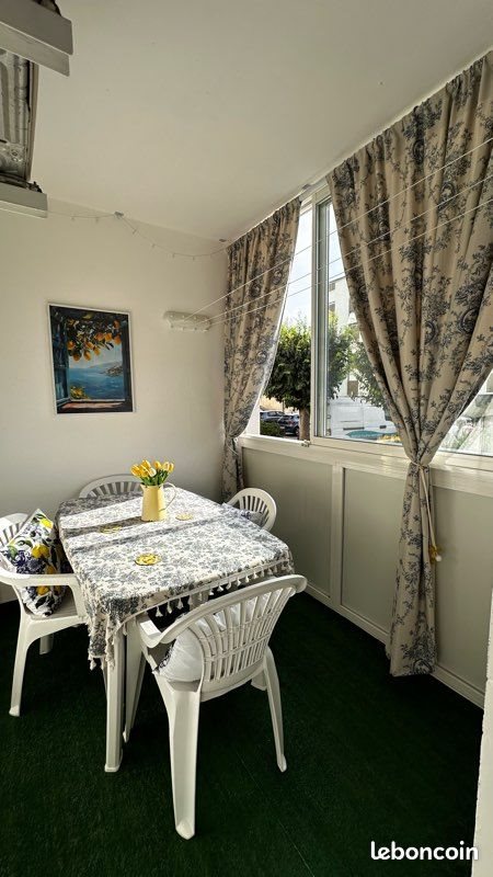 Appartement à louer, 70m², Nîmes
