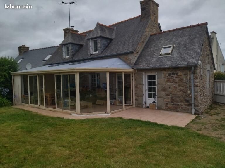 Maison à louer, 75m², Tréglamus