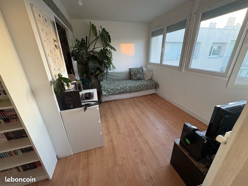 Appartement à louer, 53m², Bron