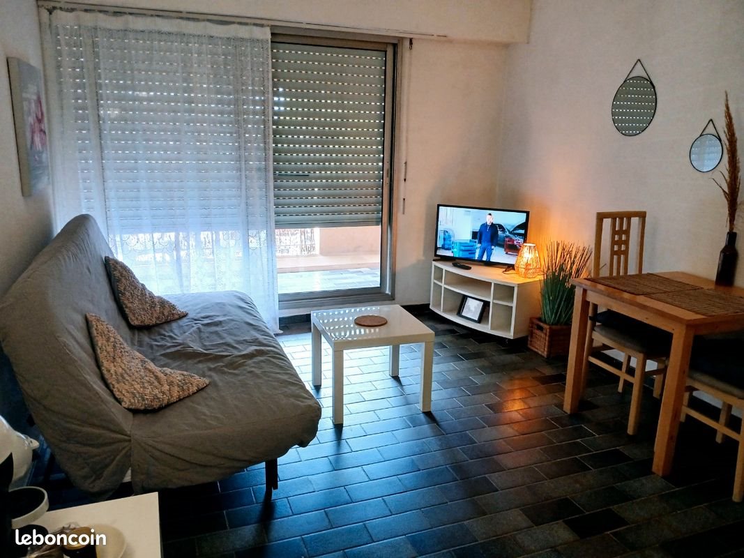 Appartement à louer, 24m², Hyères