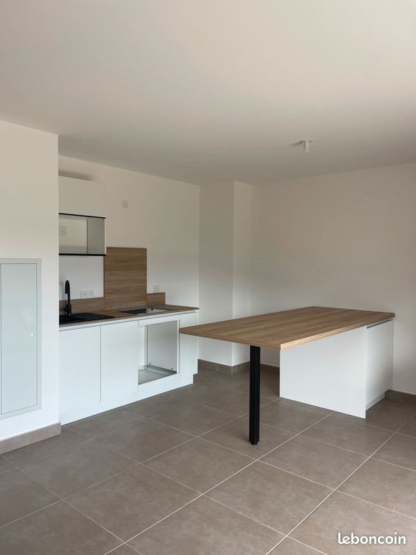 Appartement à louer, 45m², Furiani