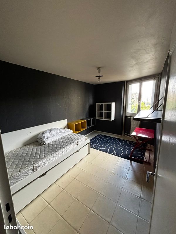 Appartement à louer, 68m², Bobigny