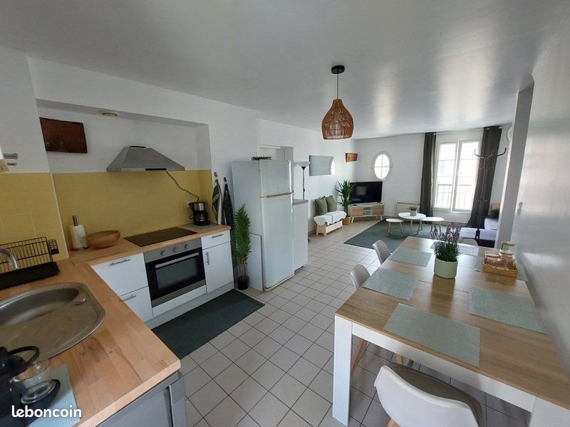 Appartement à louer, 100m², Courdimanche