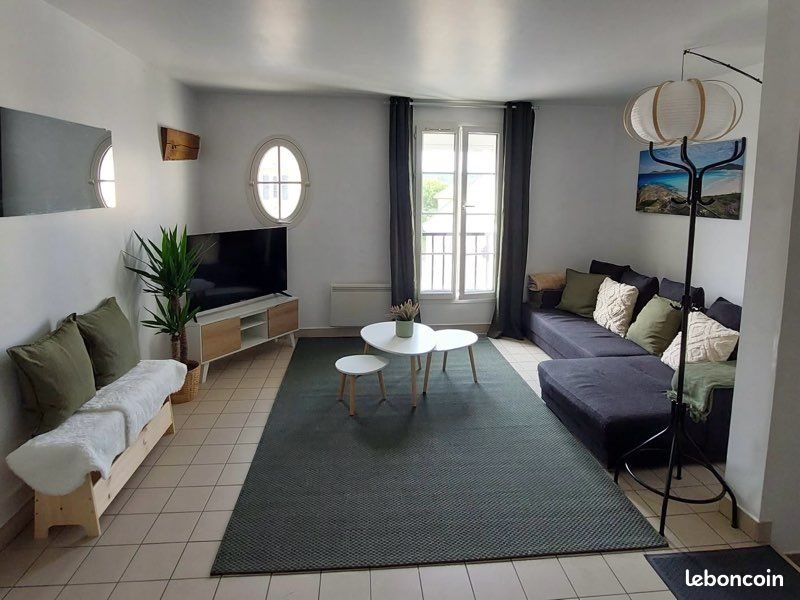Appartement à louer, 100m², Courdimanche
