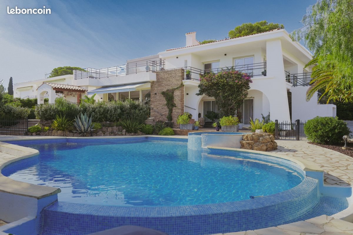 Appartement à louer, 110m², Saint-Raphaël