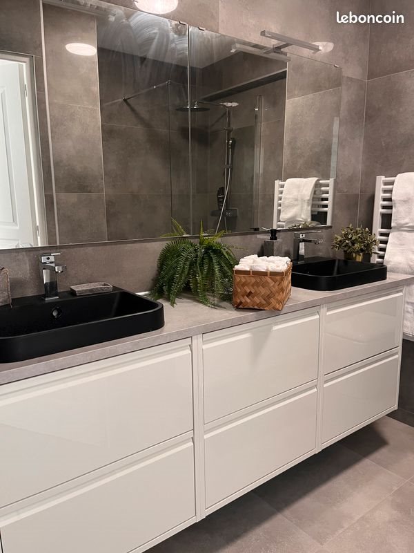 Appartement à louer, 85m², Biot