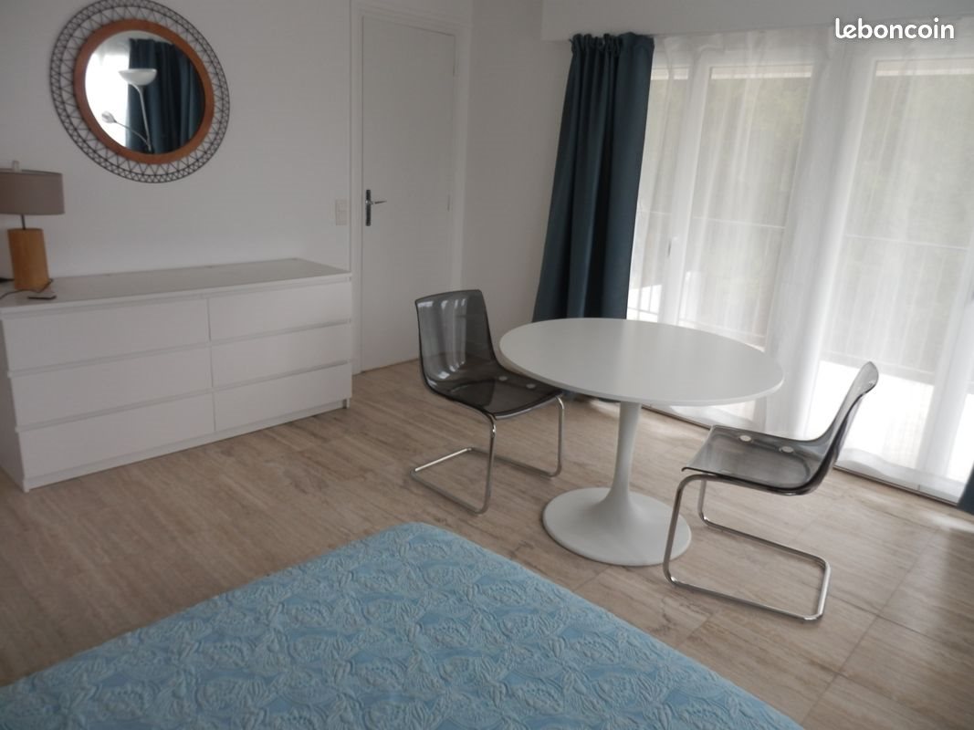 Appartement à louer, 30m², Méré