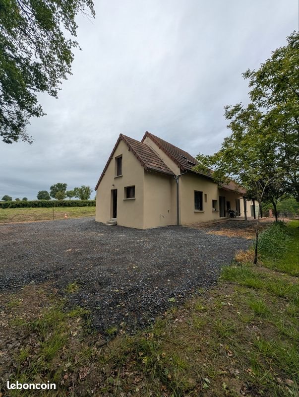 Maison à vendre, 158m², Montcombroux-les-Mines