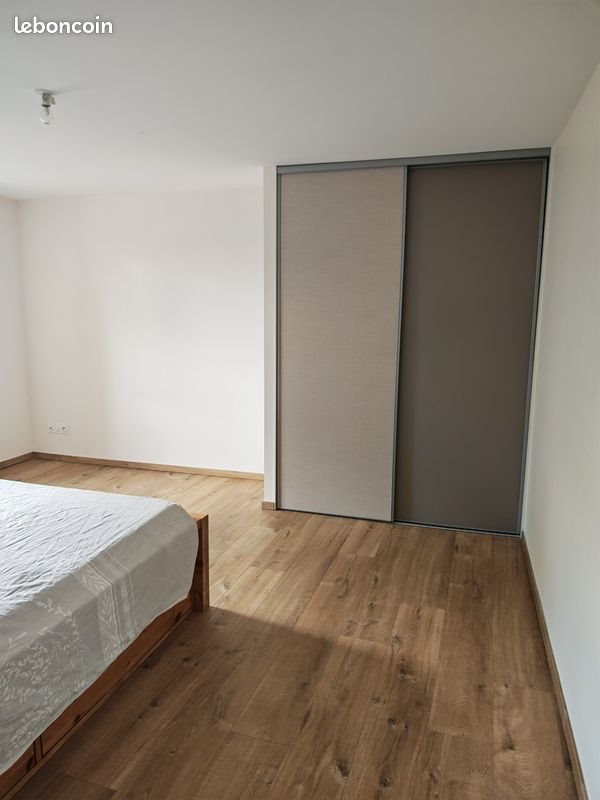 Maison à louer, 117m², Aron