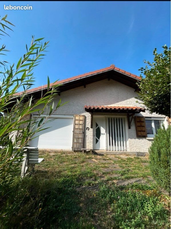 Maison à vendre, 82m², Saint-Genès-Champanelle