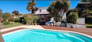 Maison à vendre, 140m², Saint-Georges-des-Coteaux