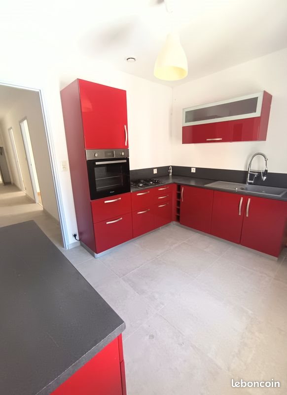 Appartement à louer, 106m², Orange