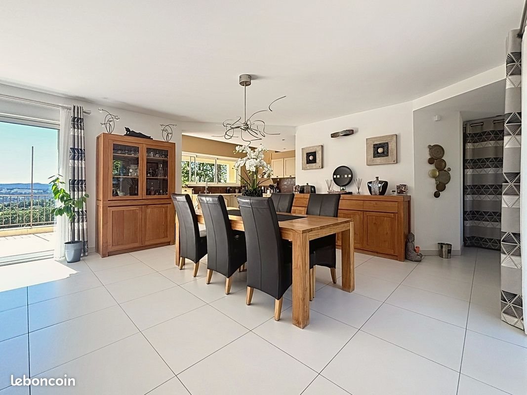Maison à vendre, 192m², Pierrevert