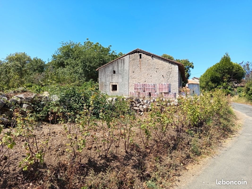 Maison à vendre, 150m², Montbron