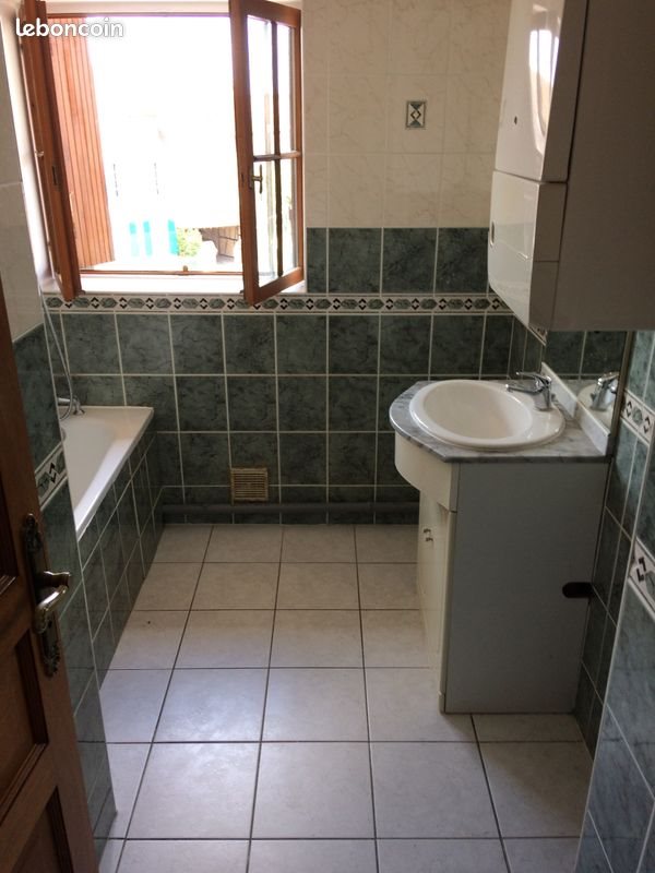 Appartement à louer, 80m², Moulins