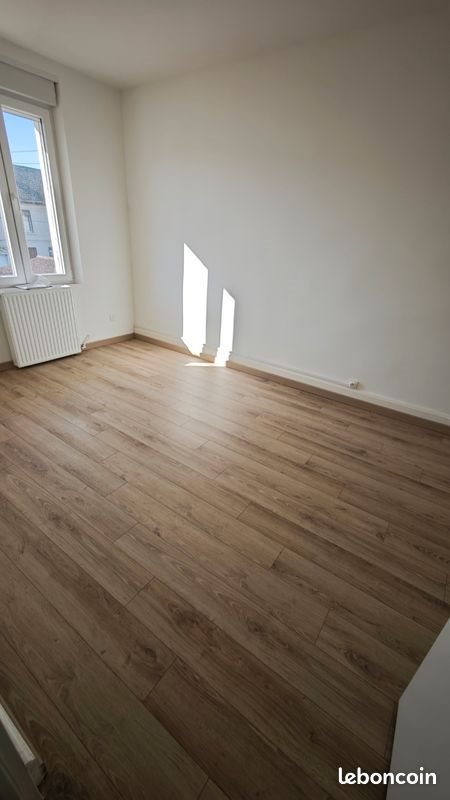 Maison à louer, 130m², Neuves-Maisons