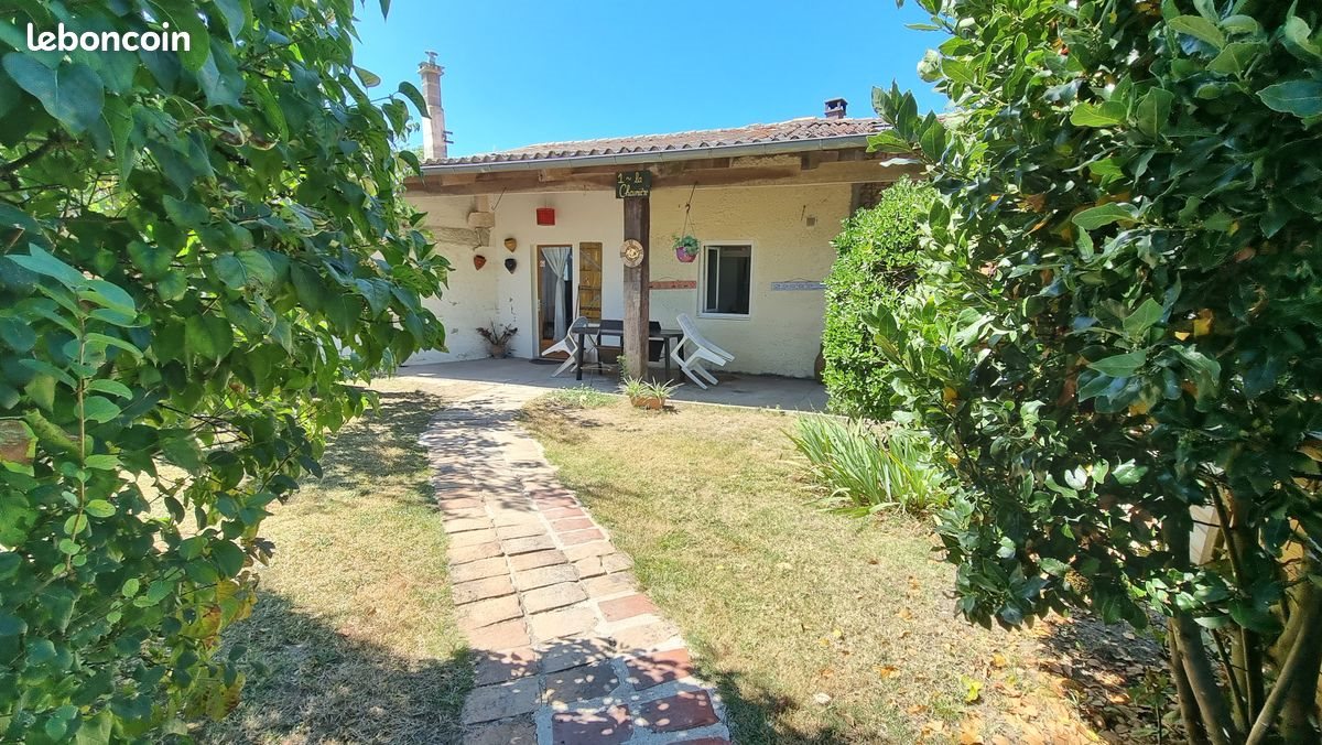 Maison à louer, 50m², Saint-Just-Luzac