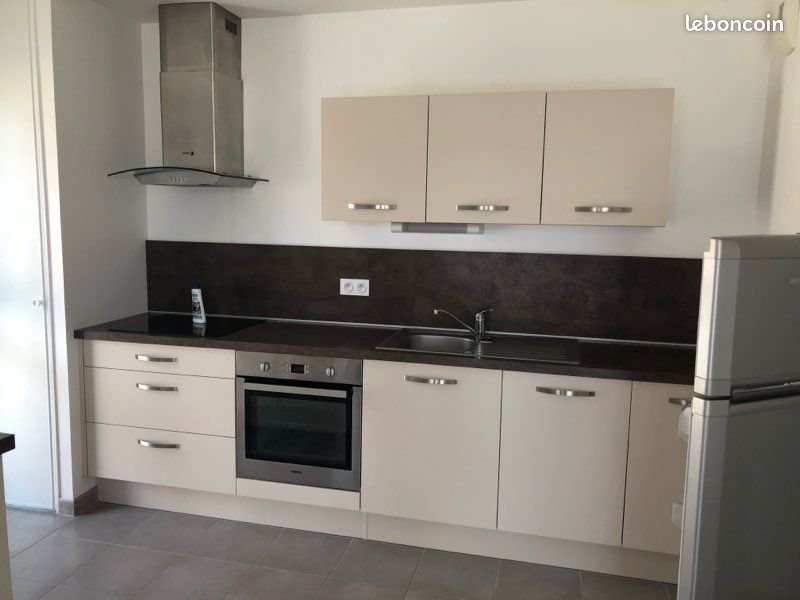 Appartement à louer, 67m², Saint-Avé