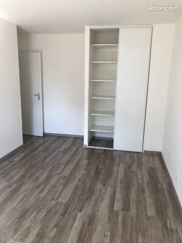 Appartement à louer, 67m², Saint-Avé