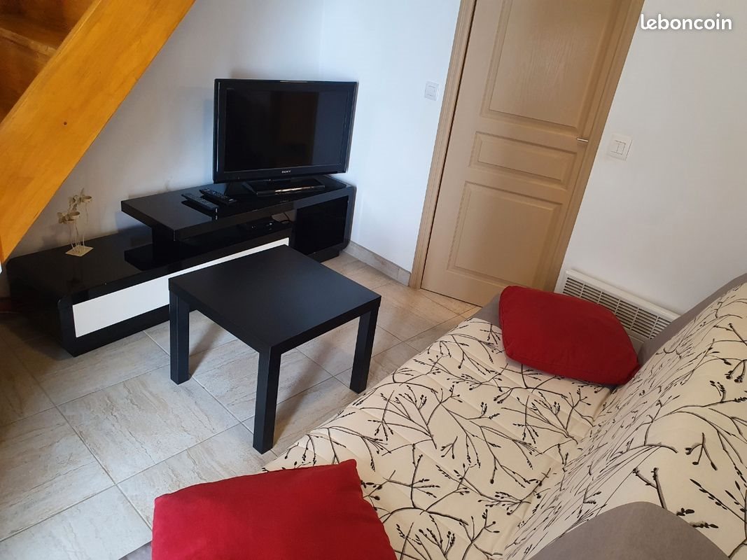 Maison à louer, 45m², Adissan