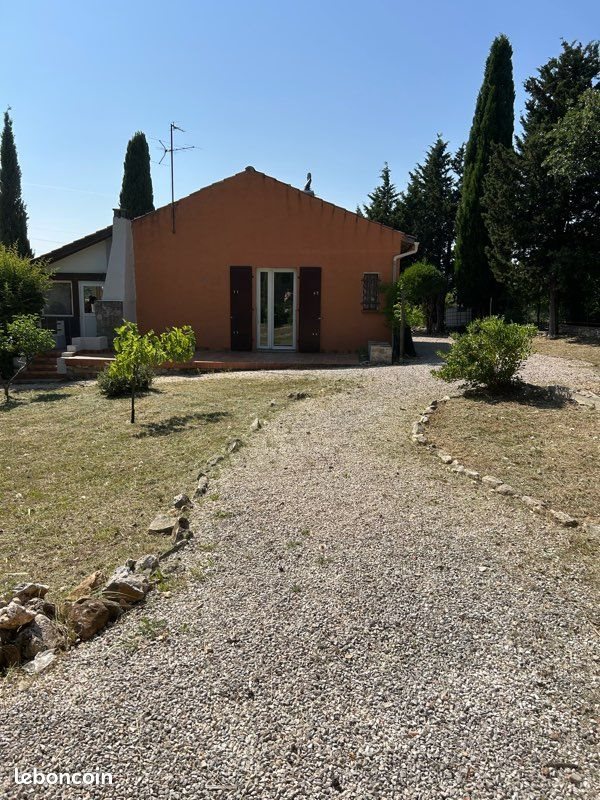 Maison à louer, 70m², Rocbaron