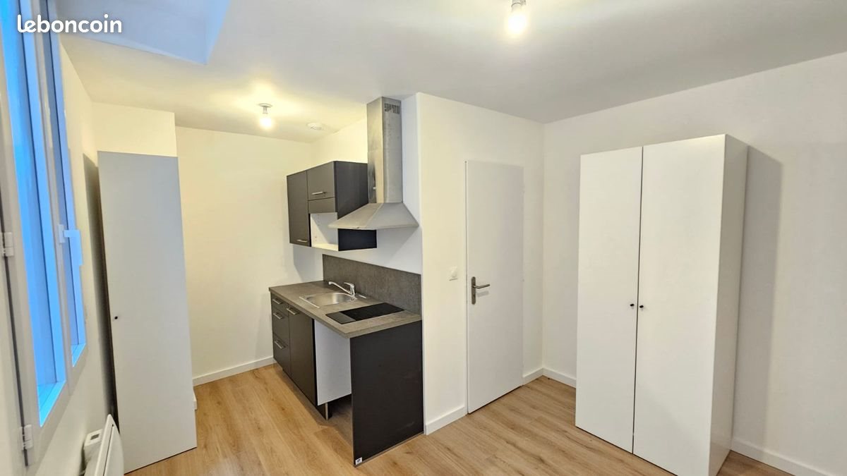 Appartement à louer, 14m², Pau