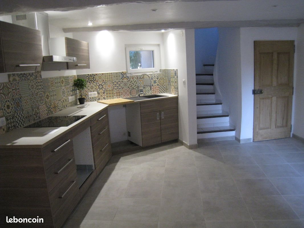 Maison à louer, 80m², Malaucène